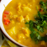 chowder z kalafiora przepis