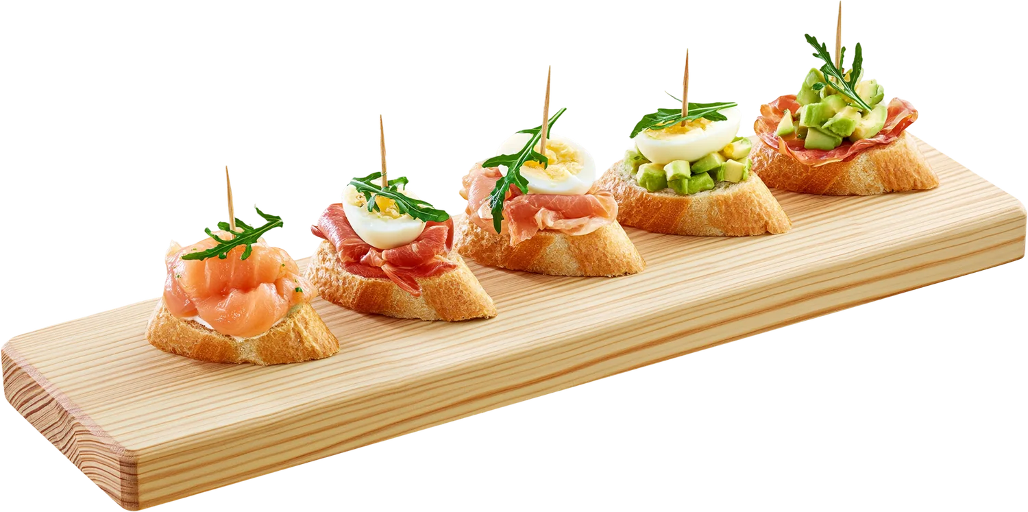 Catering firmowy - taca finger food na desce